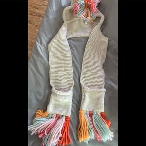 NWT cute girls unicorn hat with pockets